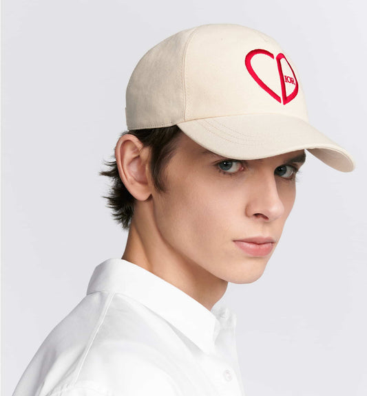 CD Heart Cap