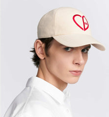 CD Heart Cap