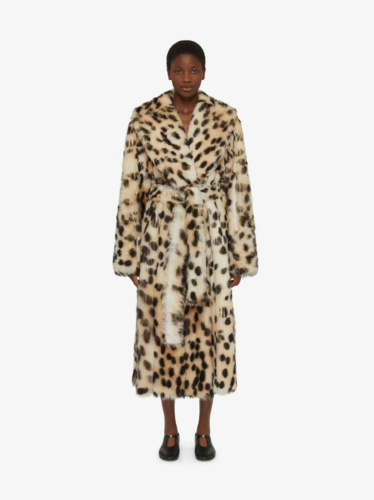 Oversized Coat In Fur With Leopard Print