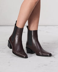 Joni Chelsea Boot