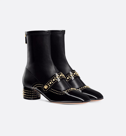 Belle-D Heeled Ankle Boot